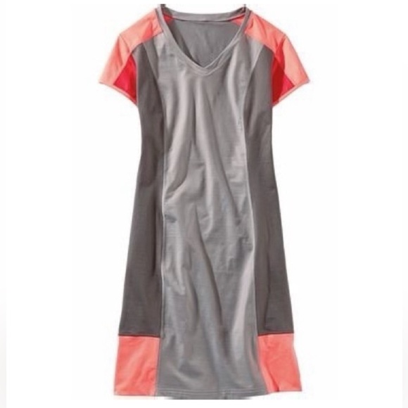 Title Nine Womens Gidget Colorblock Athletic Dress Sz S - Picture 2 of 6